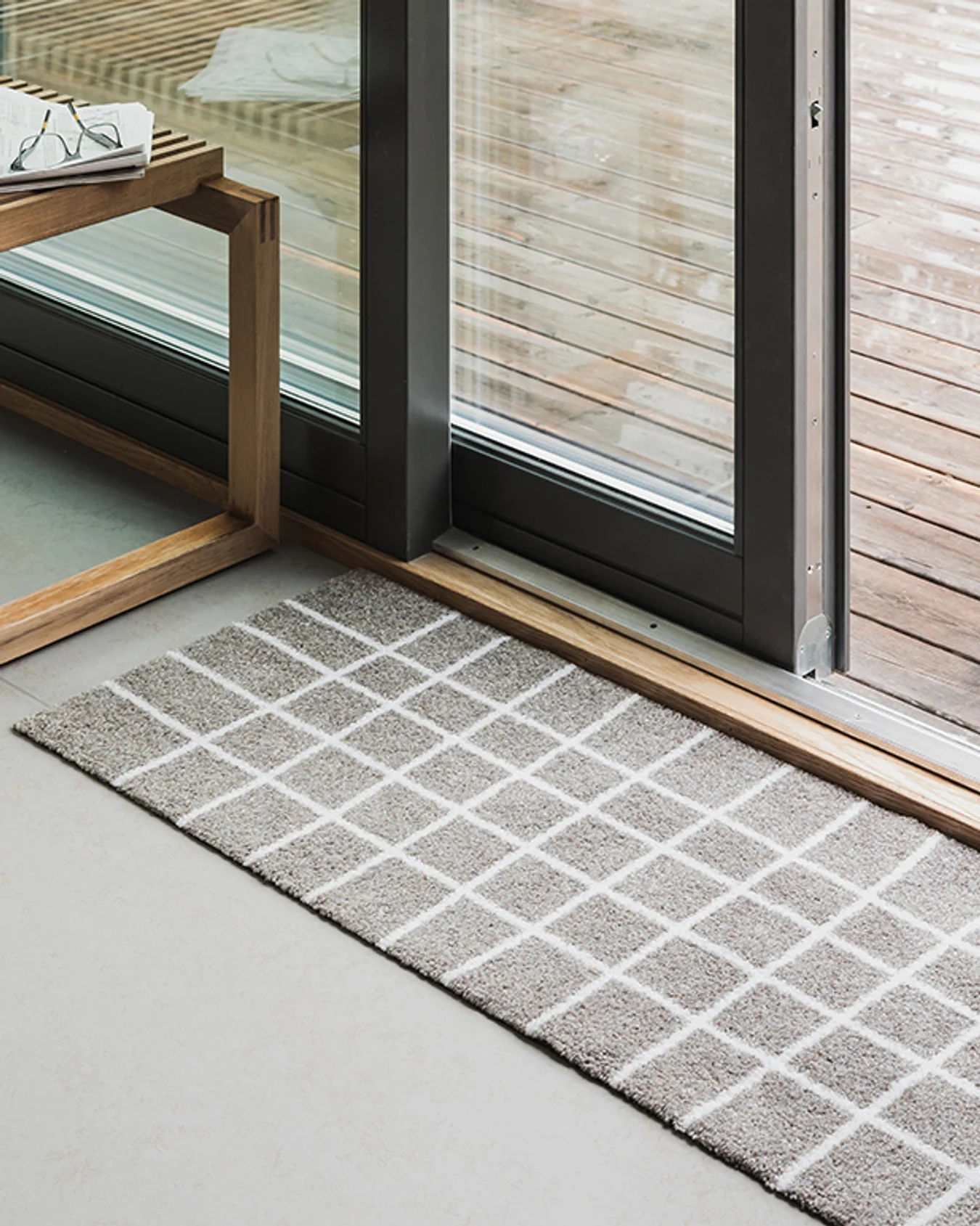 Beige terrasse dørmatte